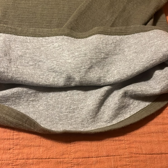 Women’s REI mock neck top - Picture 4 of 7